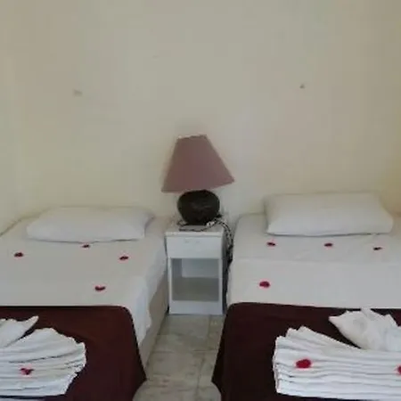 Apart Otel Papaya 3*