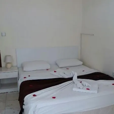 Hotel apartamentowy Papaya 3*