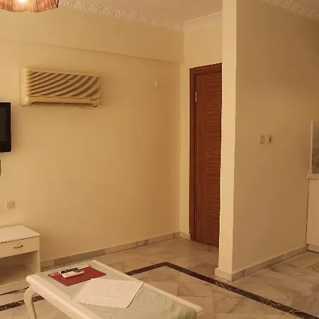 Papaya Hotel apartamentowy 3*