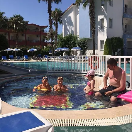 Papaya Ξενοδοχείο με διαμερίσματα